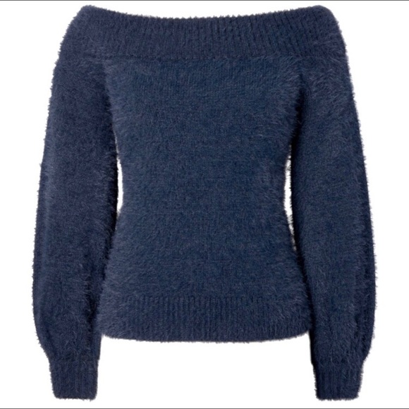 Banana Republic off-the shoulder eyelash sweater, petite Small - Picture 2 of 5